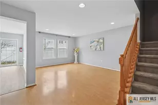 103 Berkshire Dr, South Brunswick Township, NJ 08540 - Photo 5