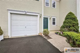 103 Berkshire Dr, South Brunswick Township, NJ 08540 - Photo 3