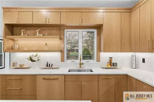 5 Hackett Dr, Edison, NJ 08820 - Photo 21