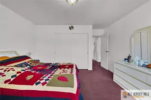 2605 Merrywood Dr, Edison, NJ 08817 - Photo 25