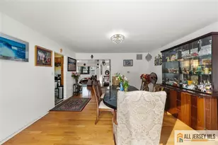 2605 Merrywood Dr, Edison, NJ 08817 - Photo 13