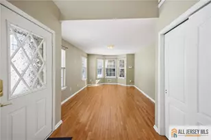 212 Hawthorne Rd, North Brunswick Township, NJ 08902 - Photo 5