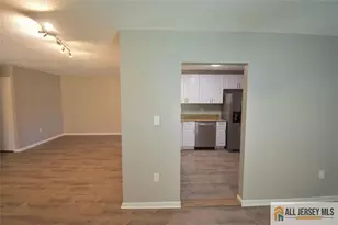 49 Farnham Square, Sayreville, NJ 08859 - Photo 7