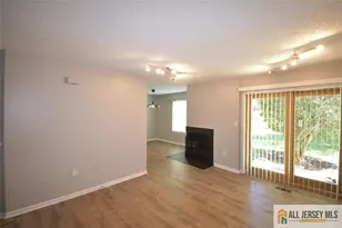 49 Farnham Square, Sayreville, NJ 08859 - Photo 19