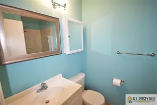 49 Farnham Square, Sayreville, NJ 08859 - Photo 9