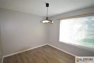 49 Farnham Square, Sayreville, NJ 08859 - Photo 13