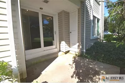 49 Farnham Square, Sayreville, NJ 08859 - Photo 23