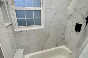 39 Hillcrest Ave, Edison, NJ 08817 - Photo 5