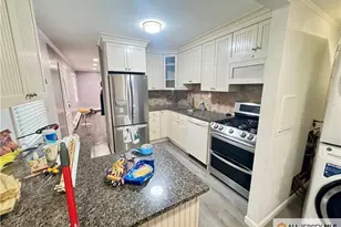 39 Hillcrest Ave, Edison, NJ 08817 - Photo 9