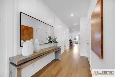 11 Wembley Court, Monroe Township, NJ 08831 - Photo 3