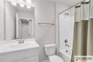 19 Katherine Dr, Burlington Twp, NJ 08016 - Photo 13