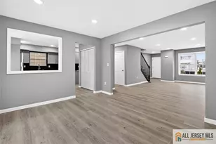 63 Scarlet Dr, Sayreville, NJ 08859 - Photo 13