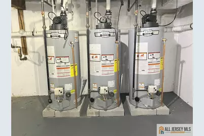 588 Livingston Avenue #2A, North Brunswick Township, NJ 08902 - Photo 11