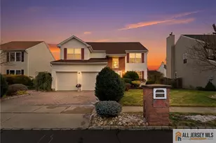 12 Madison Dr, Helmetta, NJ 08828 - Photo 5