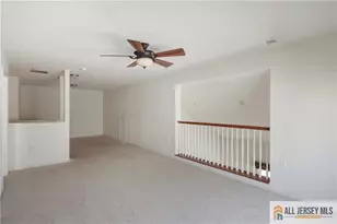 42 Gryphon Dr, Monroe Township, NJ 08831 - Photo 21