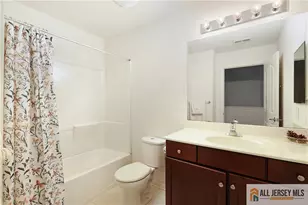 42 Gryphon Dr, Monroe Township, NJ 08831 - Photo 23