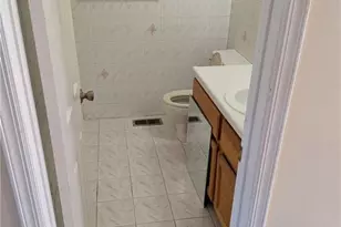14 Concord Square, Sayreville, NJ 08872 - Photo 3