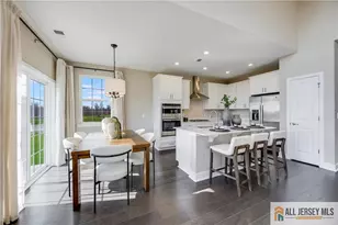 94 Fillmore Dr, Monroe Township, NJ 08831 - Photo 7