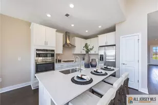 94 Fillmore Dr, Monroe Township, NJ 08831 - Photo 9