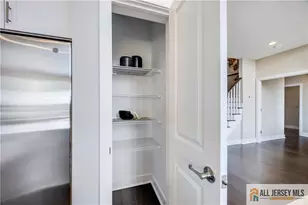 100 Fillmore Dr, Monroe Township, NJ 08831 - Photo 13