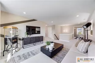 100 Fillmore Dr, Monroe Township, NJ 08831 - Photo 23