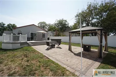 40 W Hill Road, Colonia, NJ 07067 - Photo 13