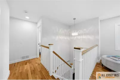 6 Wilton Avenue, Middlesex, NJ 08846 - Photo 13