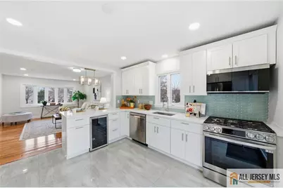 6 Wilton Avenue, Middlesex, NJ 08846 - Photo 5