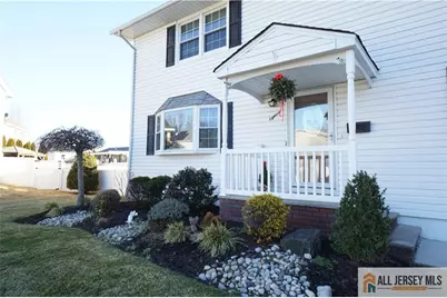 18 Cherbar Court, Colonia, NJ 07067 - Photo 3