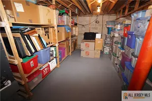 18 Cherbar Ct, Colonia, NJ 07067 - Photo 35