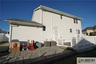 18 Cherbar Ct, Colonia, NJ 07067 - Photo 37