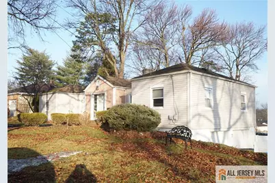 8 Normandy Road, Colonia, NJ 07067 - Photo 3