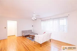187 Evergreen Rd, Edison, NJ 08820 - Photo 15