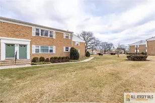 187 Evergreen Rd, Edison, NJ 08820 - Photo 35
