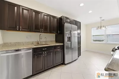 133 Beverly Hills Terrace #G, Woodbridge Township, NJ 07095 - Photo 5