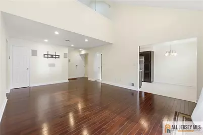 133 Beverly Hills Terrace #G, Woodbridge Township, NJ 07095 - Photo 3