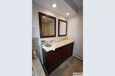 48 Lynnwood Road, Edison, NJ 08820 - Photo 27