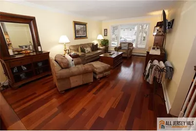 48 Lynnwood Road, Edison, NJ 08820 - Photo 7