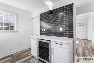 408 Fairview Avenue, Middlesex, NJ 08846 - Photo 13