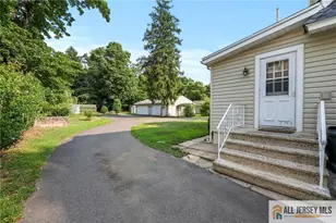 76 Carlisle Ave, Trenton, NJ 08620 - Photo 3