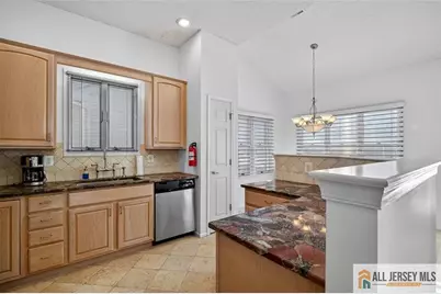 12 Wellington Place, Monroe Township, NJ 08831 - Photo 13