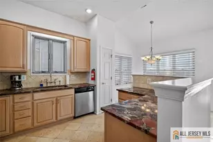 12 Wellington Pl, Monroe Township, NJ 08831 - Photo 13