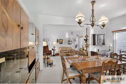 12 Wellington Place, Monroe Township, NJ 08831 - Photo 9