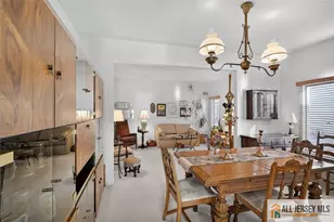 12 Wellington Pl, Monroe Township, NJ 08831 - Photo 9