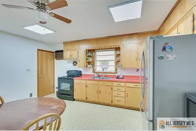 26 Goodwill Place, Metuchen, NJ 08840 - Photo 13