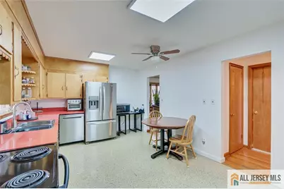 26 Goodwill Place, Metuchen, NJ 08840 - Photo 15