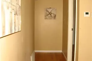 1212 N Oaks Blvd, North Brunswick Township, NJ 08902 - Photo 3