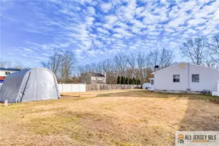 563 Indiero Rd, Jackson, NJ 08527 - Photo 29