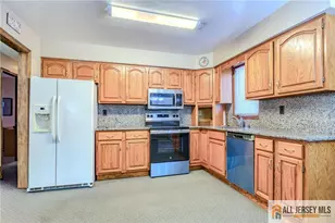 563 Indiero Rd, Jackson, NJ 08527 - Photo 7