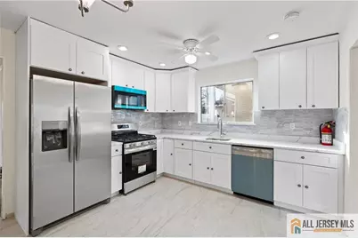 27 Eagle Street, Iselin, NJ 08830 - Photo 5